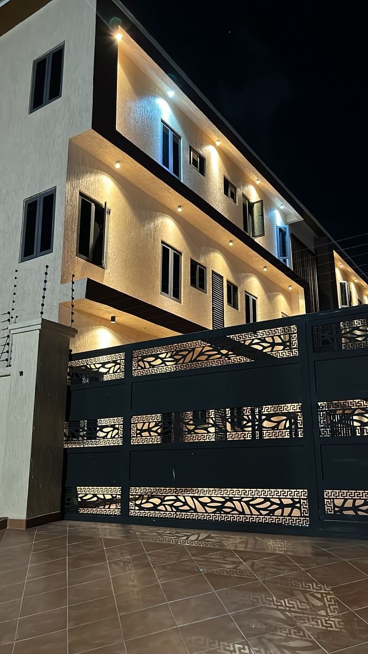 Nana Senti Apartment Main
