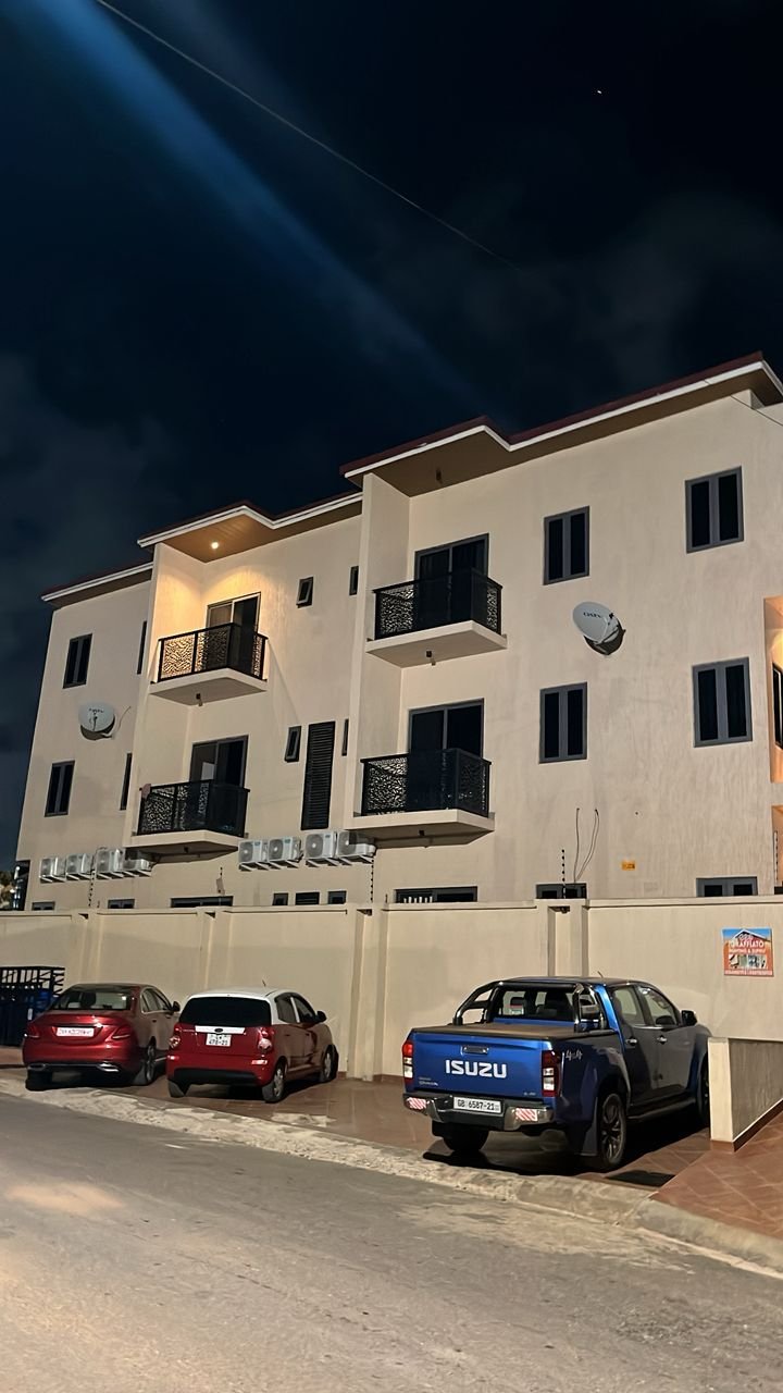 Nana Senti Apartment Main