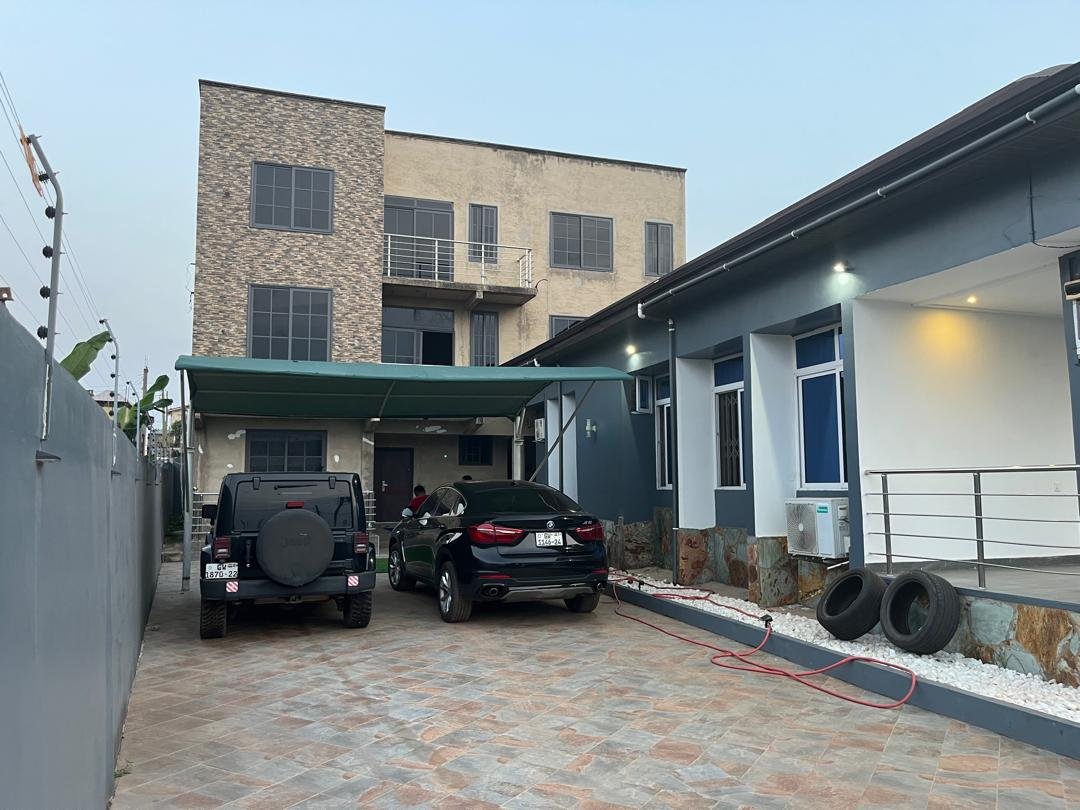 Nana Senti Apartment (OMG)