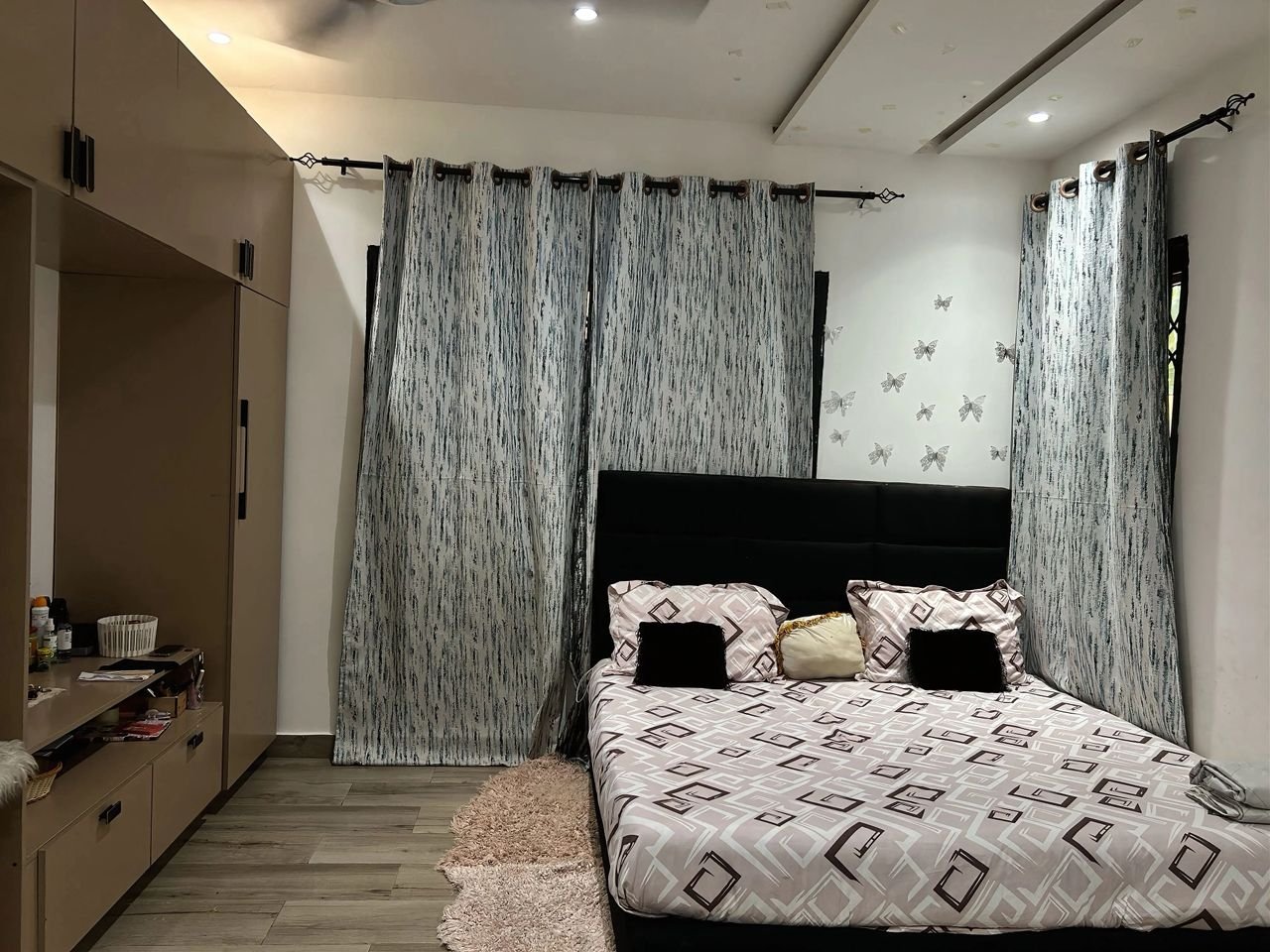 Nana Senti Apartment Main