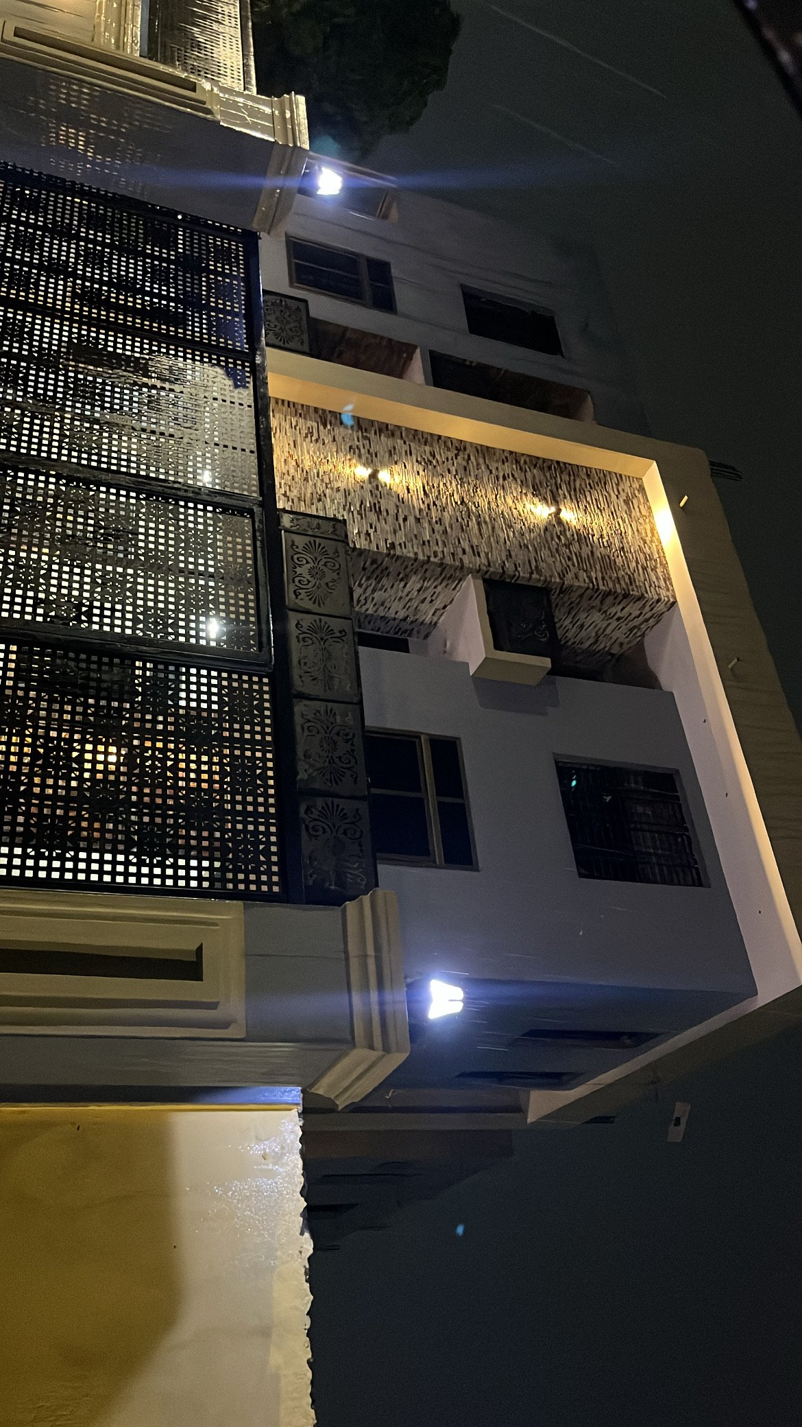 Galaxy Apartment